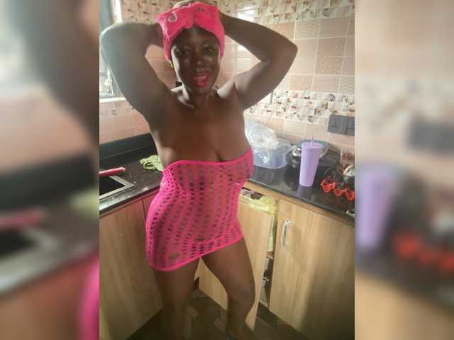 CharmingAura2 live webcam show