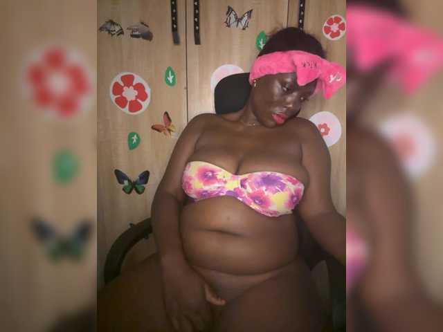 CharmingAura2 Live Cam pe BongaCams