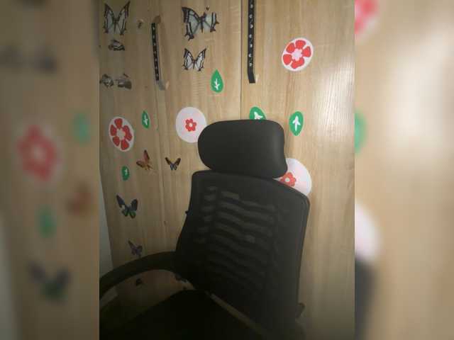 CharmingAura2 live cam on BongaCams