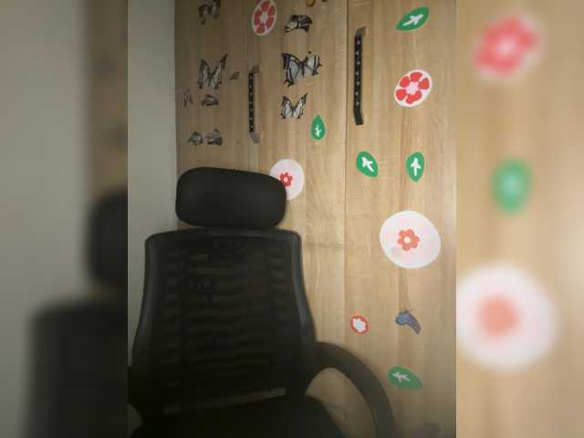 CharmingAura2 live cam on BongaCams