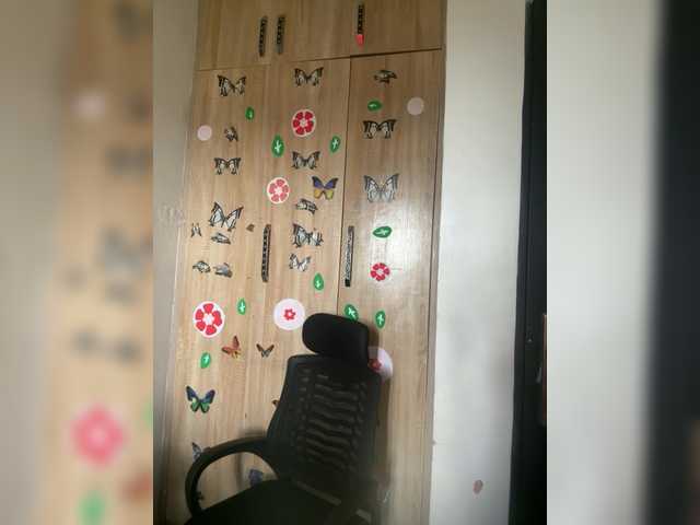 CharmingAura2 live cam on BongaCams