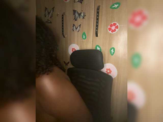 CharmingAura2