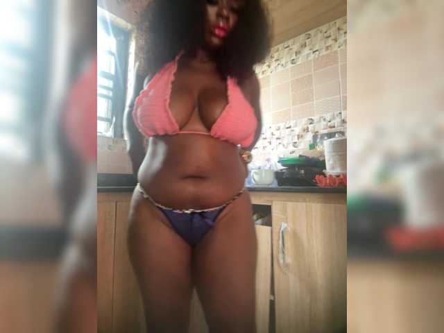 CharmingAura2 live cam preview