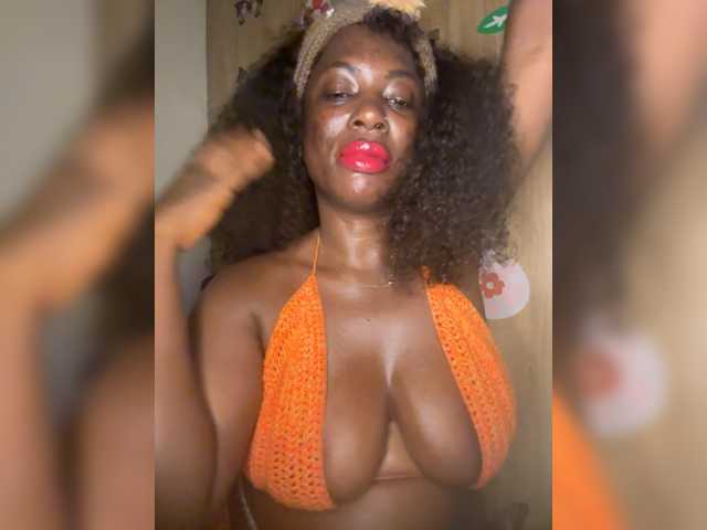 CharmingAura2 live cam on BongaCams