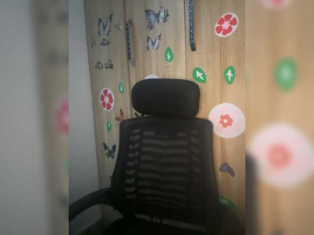 CharmingAura2