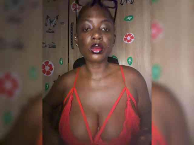 CharmingAura2's webcam live show