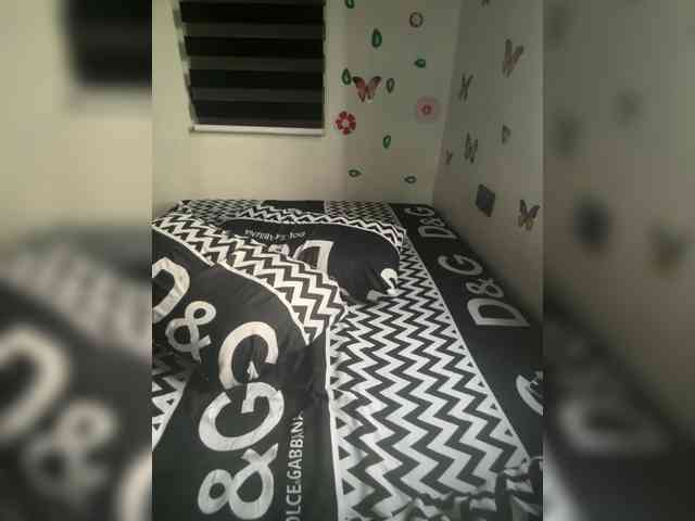 CharmingAura2 webcam