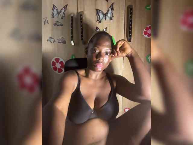 CharmingAura2 webcam