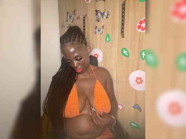 Model: CharmingAura2
