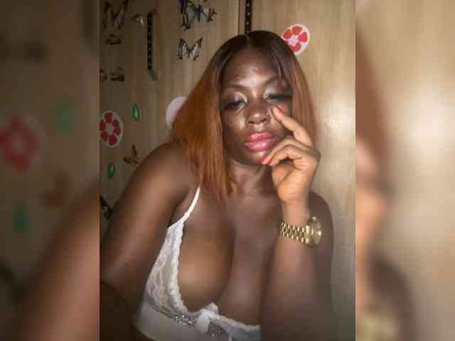Model: CharmingAura2