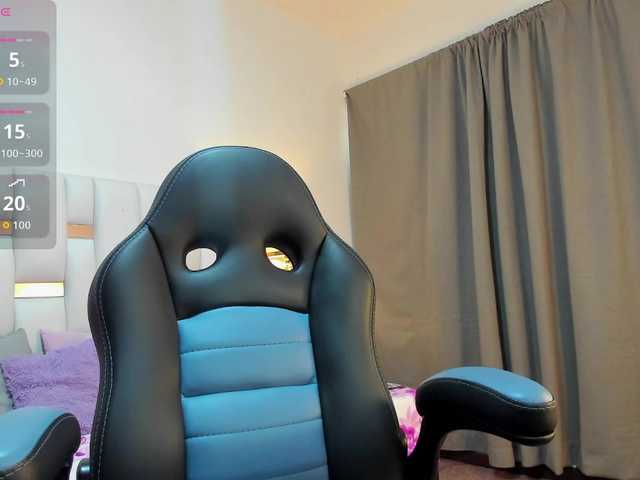 Estrellacastillo live cam on BongaCams