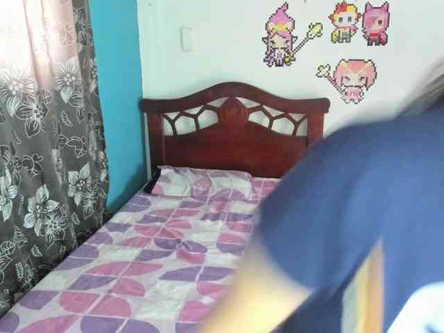Anieth Live Webcam on BongaCams