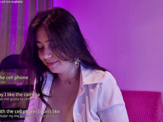Pink-flower live cam on BongaCams