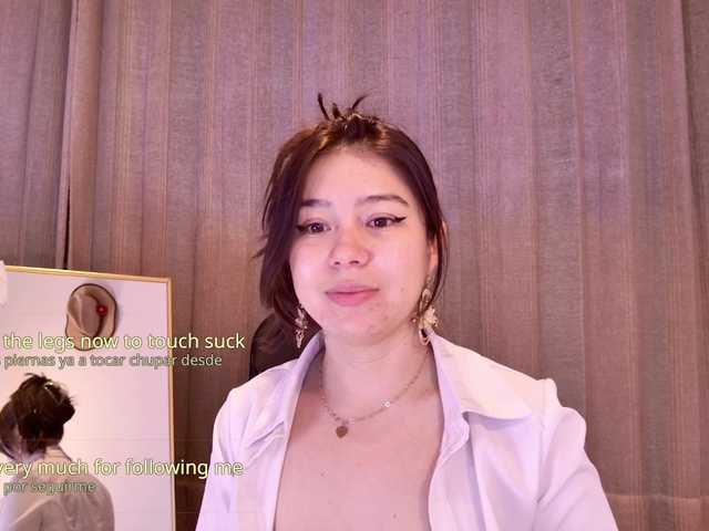 Pink-flower live cam on BongaCams