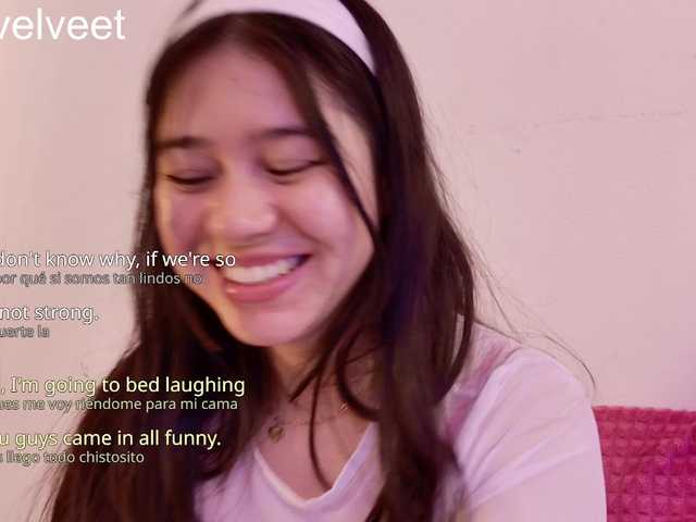 Pink-flower live cam on BongaCams