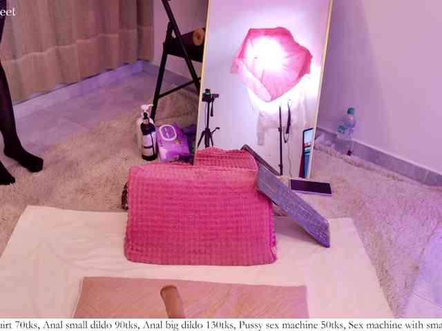 Pink-flower webcam