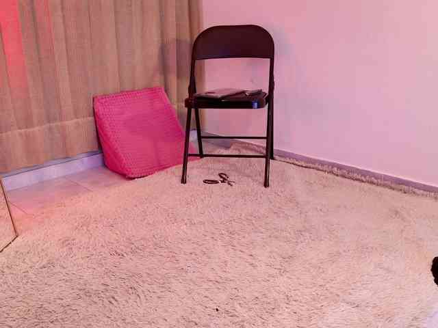 Pink-flower webcam