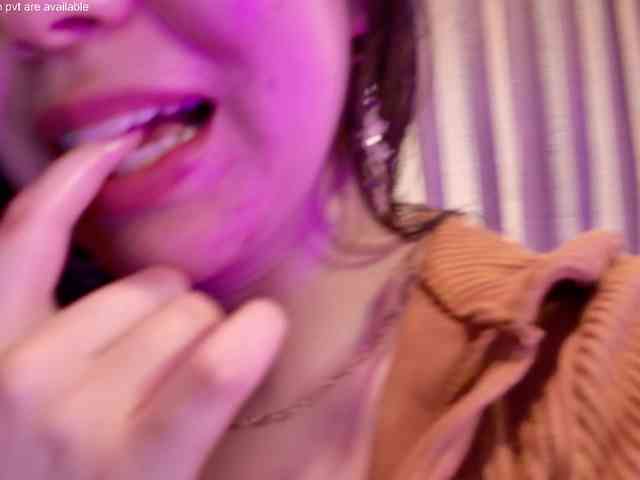 Pink-flower webcam