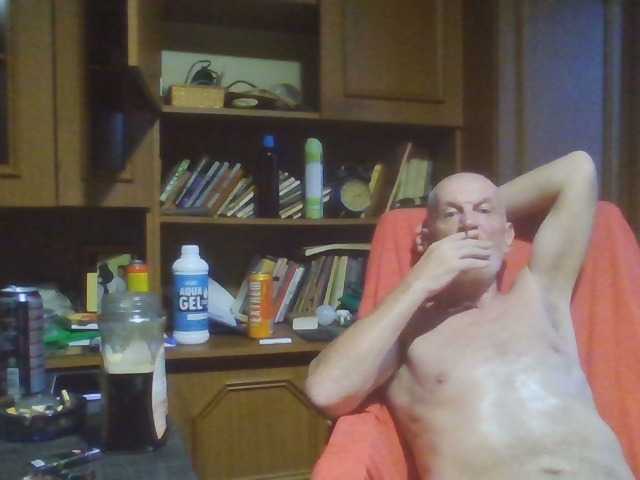 therapist1973 live cam on BongaCams
