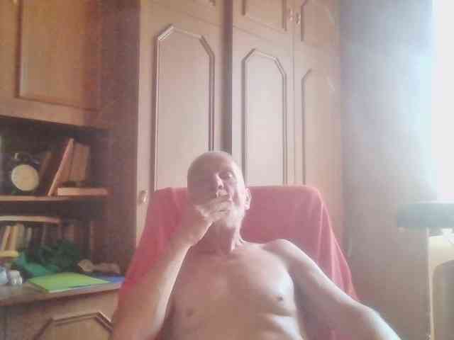 therapist1973 Live Webcam on BongaCams