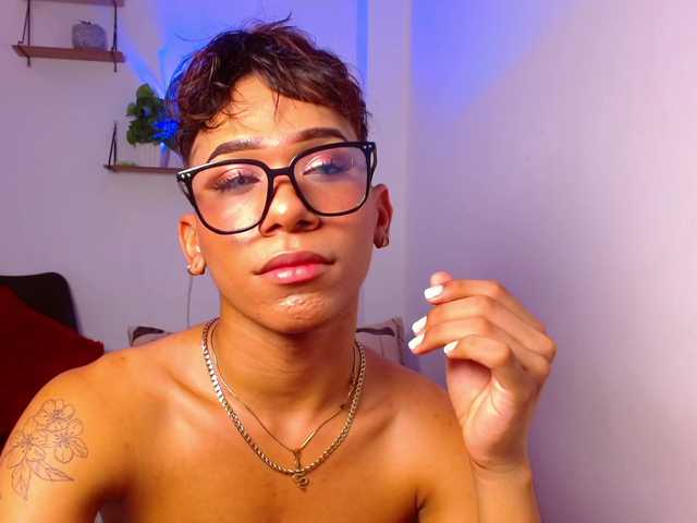 Tiago-Noir