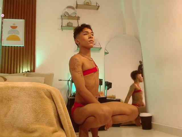 tiago_noir