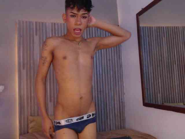 tiago_noir