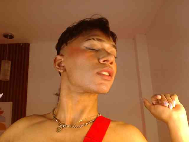 tiago_noir