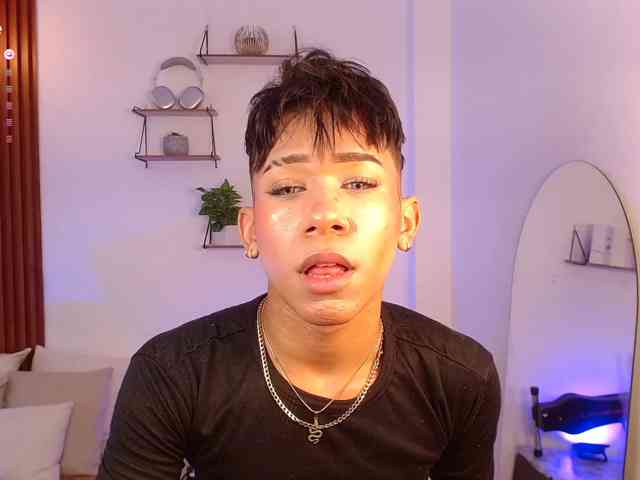 tiago_noir