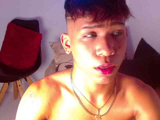 tiago_noir