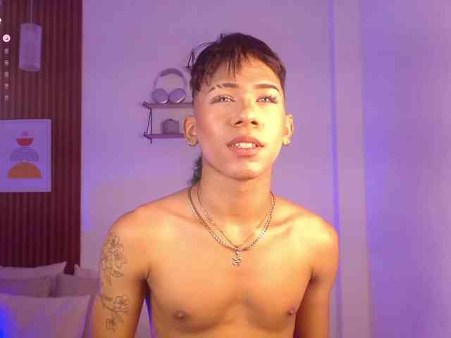 tiago_noir