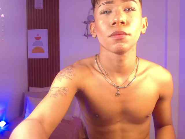 tiago_noir