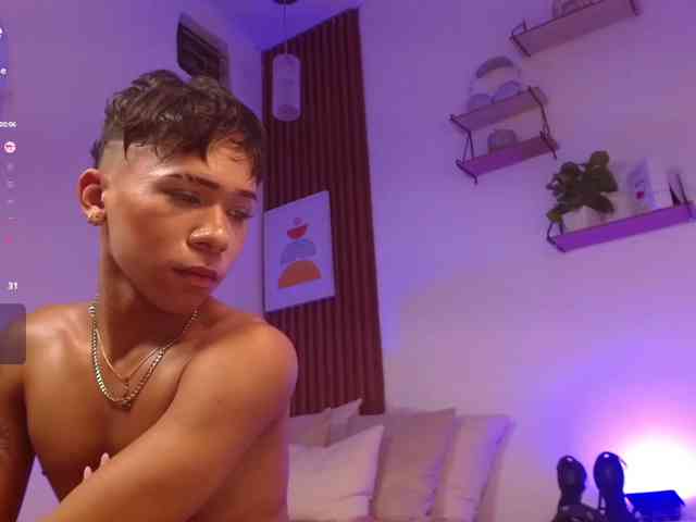 tiago_noir