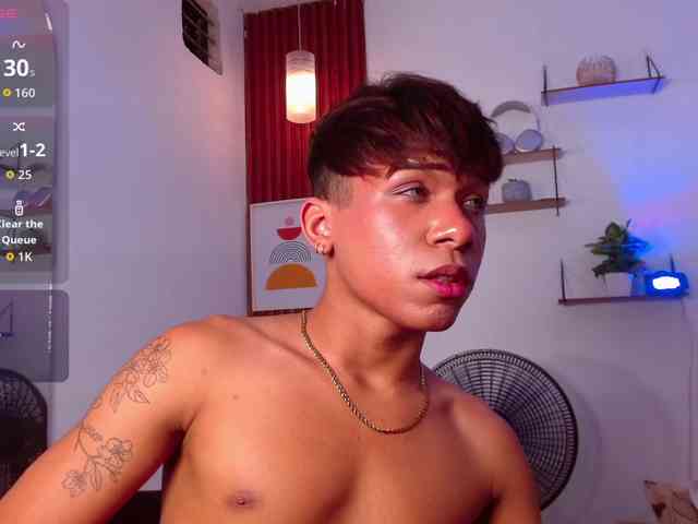 tiago_noir