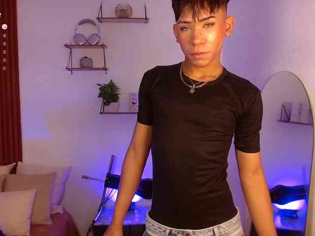 tiago_noir