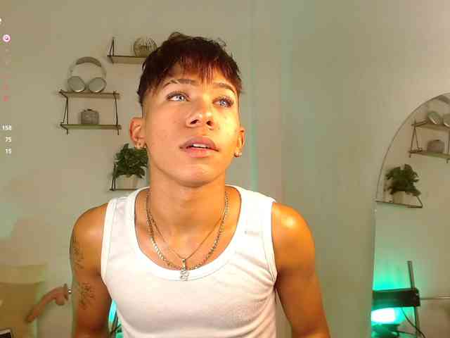 tiago_noir