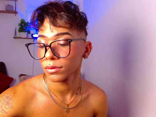 tiago_noir