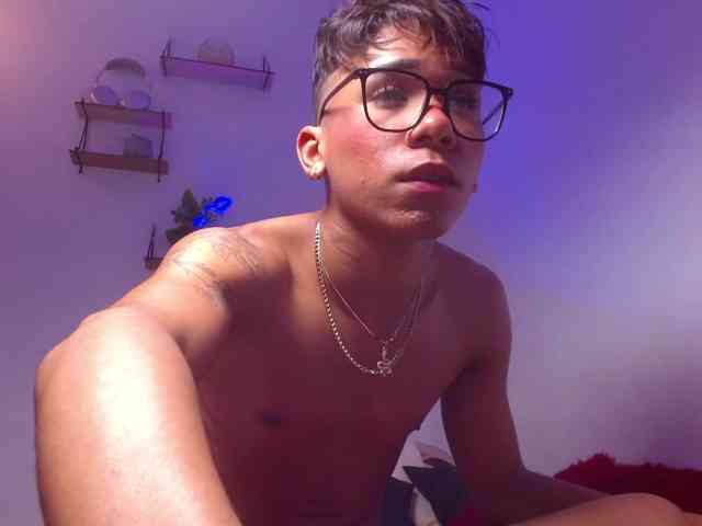 tiago_noir