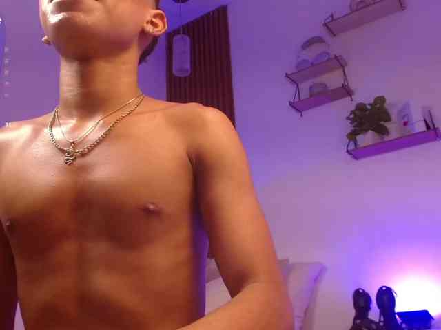 tiago_noir