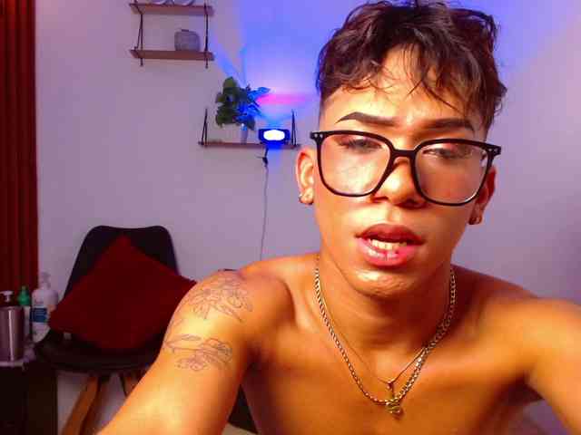 tiago_noir