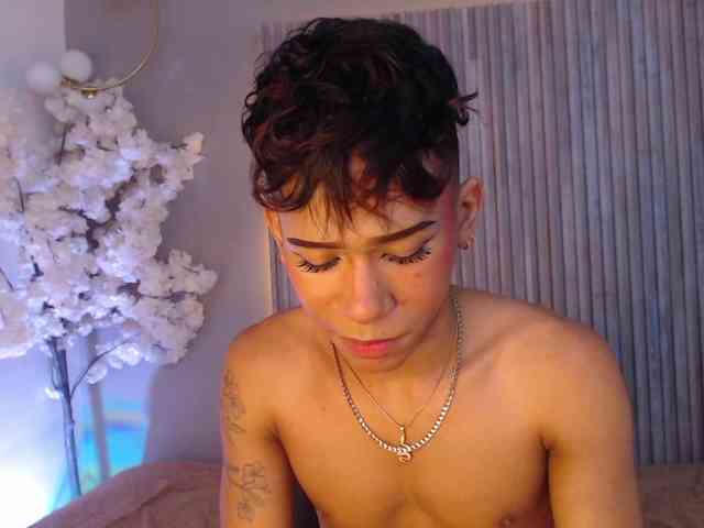 tiago_noir
