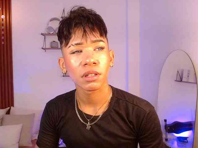 tiago_noir