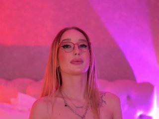 EmmaNaughty Porn Show