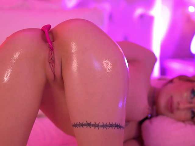 EmmaNaughty