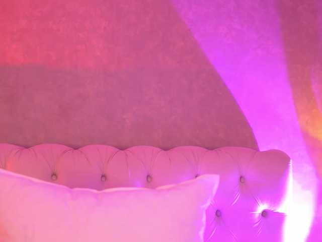 EmmaNaughty
