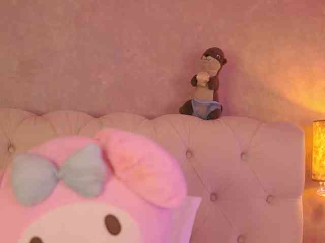 EmmaNaughty webcam