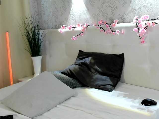 AgataAdriann live cam on BongaCams