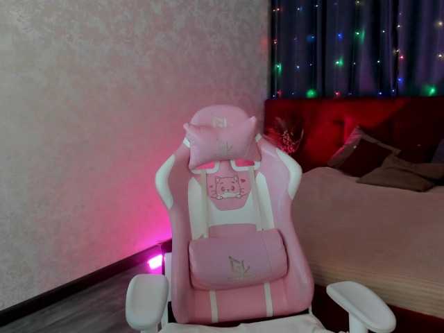 AgataAdriann live cam on BongaCams