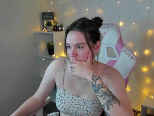 AgataAdriann live cam on BongaCams