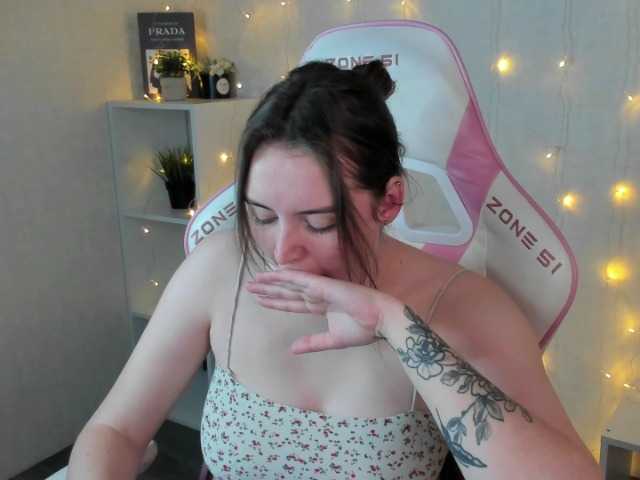 AgataAdriann live cam on BongaCams
